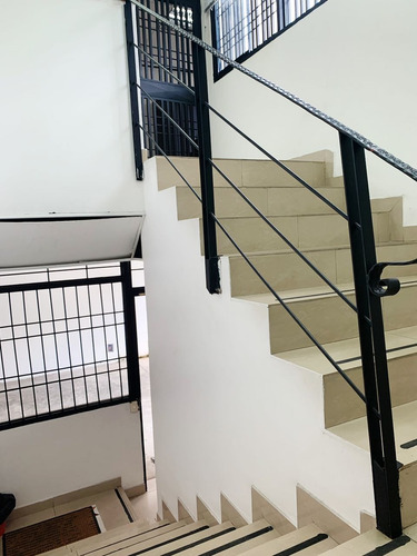 Imagen 14 de 14 de Venta. Edificio Comercial. Barrio Obrero