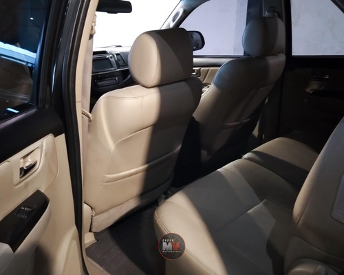 Toyota Hilux SW4 3.0 SRV 4X4 16V TURBO INTERCOOLER DIESEL 4P AUTOMÁTICO