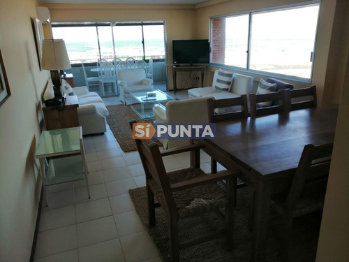 Imagen 10 de 20 de Apartamento En Venta Y Alquiler, Parada 1 Primera Línea De Playa Brava
