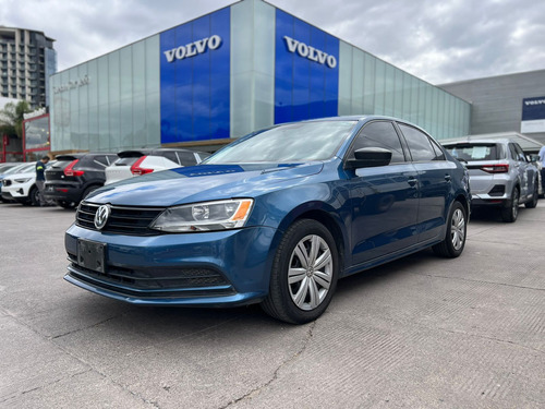 Volkswagen Jetta 2.0 L4 Mt