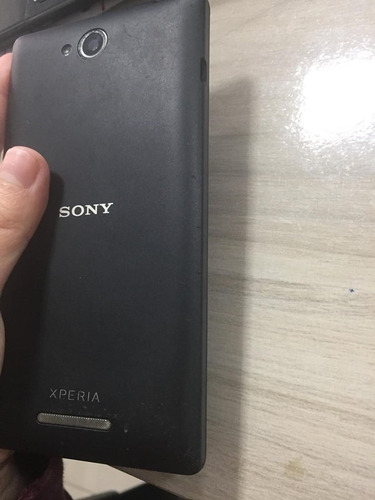 Celular Sony C2304 Usado Com Detalhes