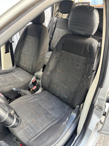 Fiat Uno 1.0 Vivace Flex 5p