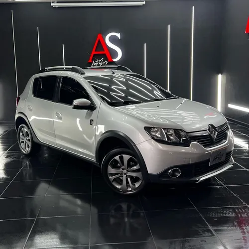 Renault Stepway 1.6 Intense Automática