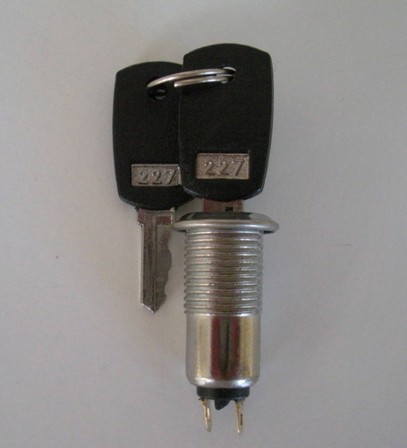Cerradura Switch Llave Plana Para Alarma Generál. Negra