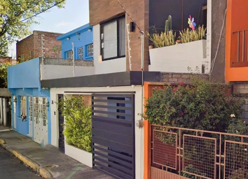 An-casa En Coyoacan En Remate Bancario Cerca De Parque Masayoshi