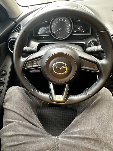 Mazda 2 TOURING AUTOMÁTICO