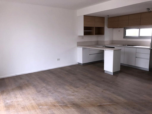 Imagen 3 de 10 de Departamento Semipiso En Venta Ubicado En San Fernando, G.b.a. Zona Norte, Argentina