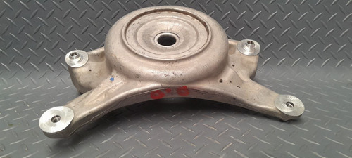 Base Superior De Amortiguador Derecho Audi A4 Fsi 2009 1.8 (Usado)