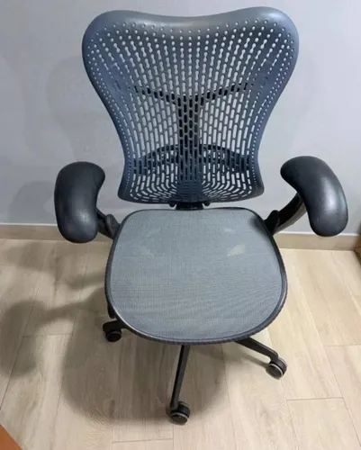 Sillas Herman Miller (Usado)