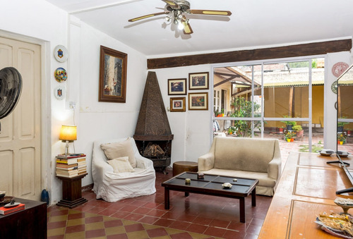 Venta + Casa + Macrocentro + 5 Dor