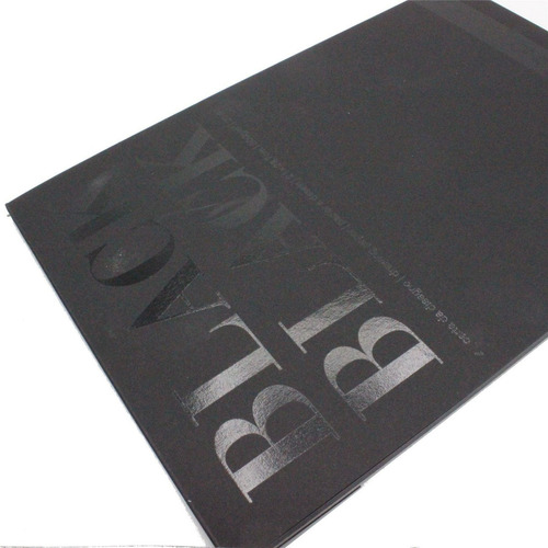 Fabriano Block Black Black 300 Grs 29 X 42 Cm 20 Hojas Color Negro