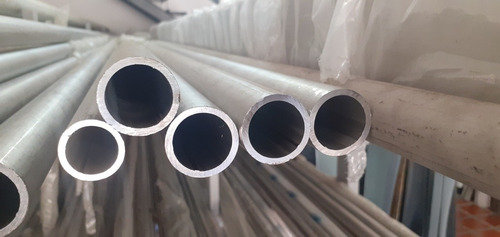Imagen 3 de 10 de Tubo 3/4 Sch40 Acero Inoxidable 404 Con Costura
