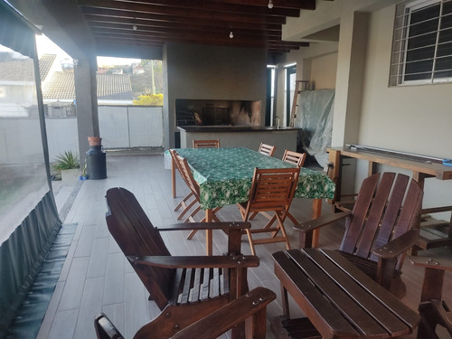 Alquiler Anual Casa 3 Dorm C/pileta Villa Del Lago V.c.p