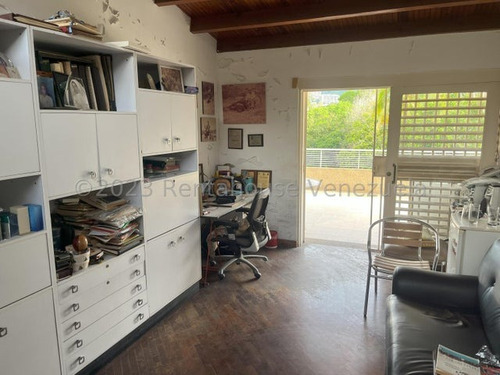 Baja De Precio En Venta ¡espectacular Casa En Valle Arriba Con Acceso A Campos De Golf! Alfonso 25-7912