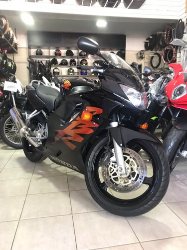 Imagen 12 de 15 de Honda Cbr 600 F4