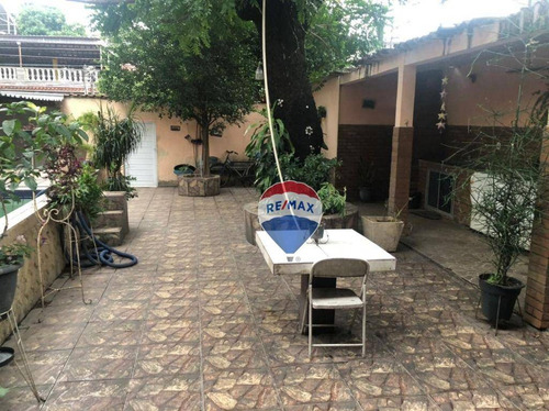 Imagem 5 de 27 de Duas Casas Com Piscina Em Bangu, Uma Ótima Localização. - Ca0690