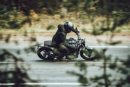 Husqvarna Svartpilen 401 Scrambler 0km Urquiza Motos