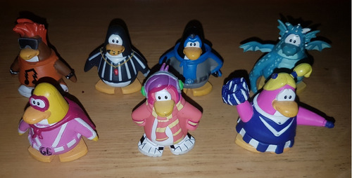 Coleccion De 7 Figuras Club Penguin