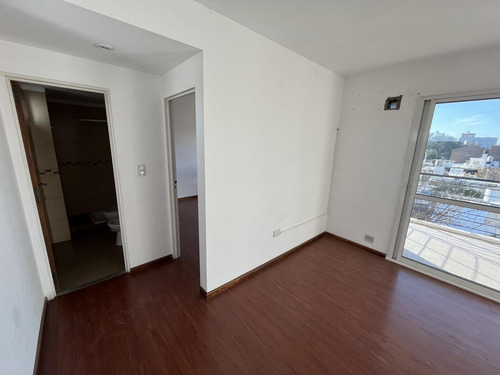 Imagen 9 de 18 de Departamento De Un Dormitorio - Zona Bella Vista, Rosario - Balcón Terraza - 60,78 M2