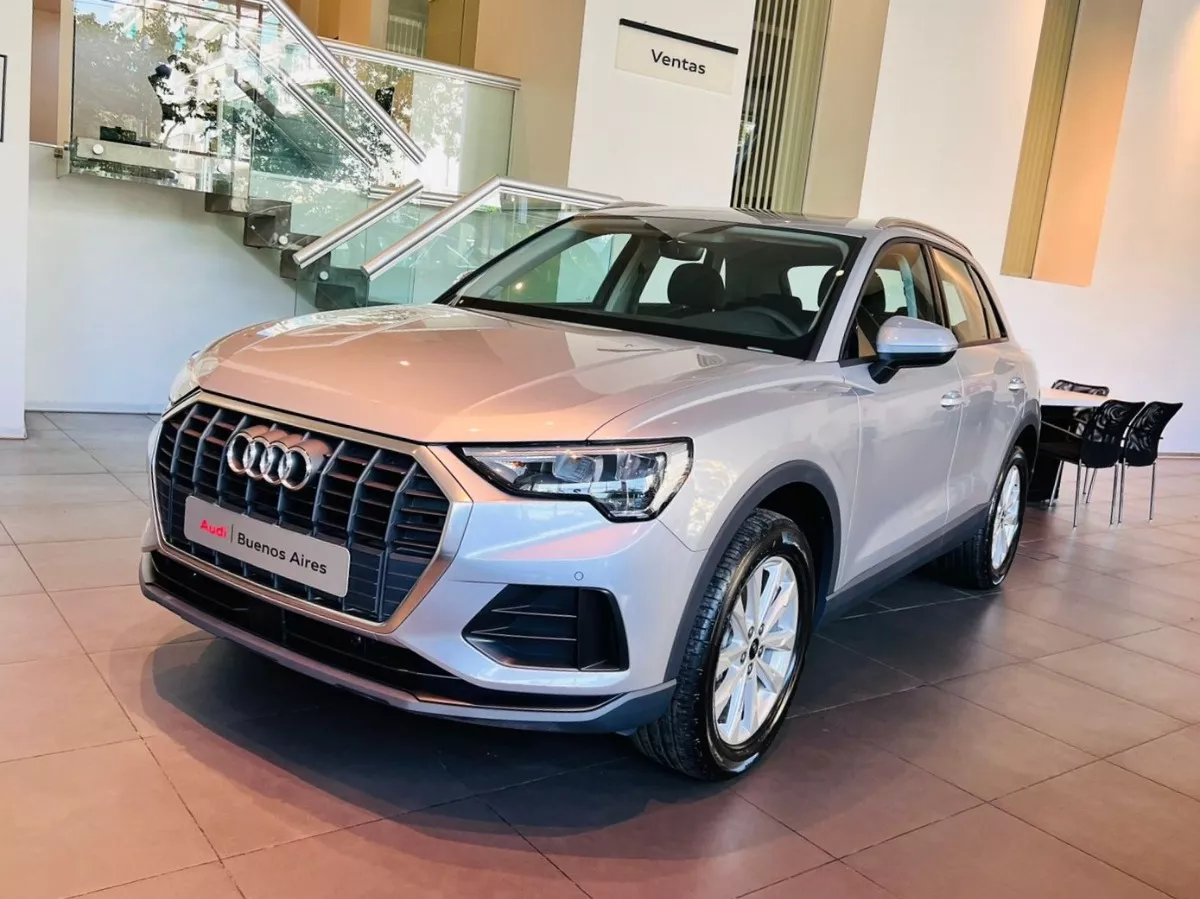 Audi Q3 1.4 35tfsi 150 Cv