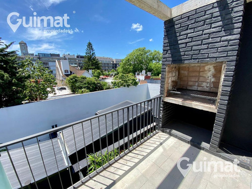 Imagen 1 de 24 de 3 Amb Con Cochera! Balcon Terraza Con Parrilla.