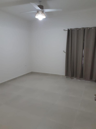 Imagen 12 de 20 de Casa En Renta Ciudad Juárez Chihuahua Fraccionamiento Barcena Residencial.