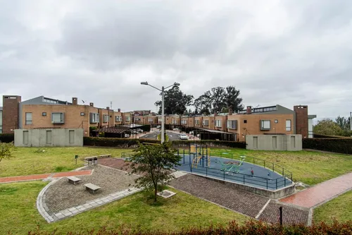 Casa En Venta En Cerros De Suba (localidad De Suba). Cod V5991