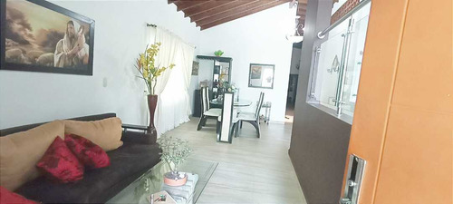 Casa En Venta, Simón Bolívar Medellín Antioquia