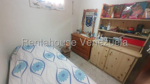 Te Lo Tengo Casa En Venta En Parr. Santa Teresa 25-8305 Mar