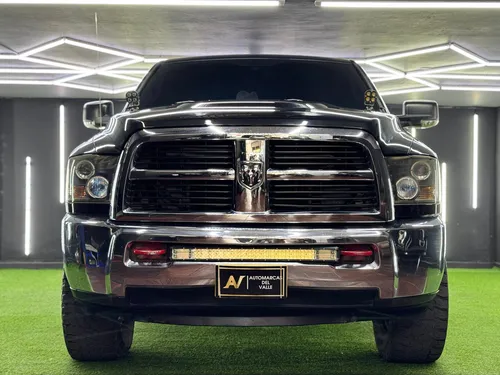 Dodge Ram 5.7 1500 Slt 4x4