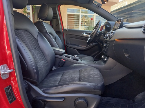 Mercedes Benz B180 Exclusive 2013