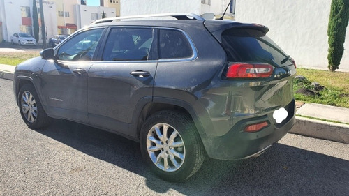 Imagen 6 de 8 de Jeep Cherokee 2015 2.4 Limited Mt