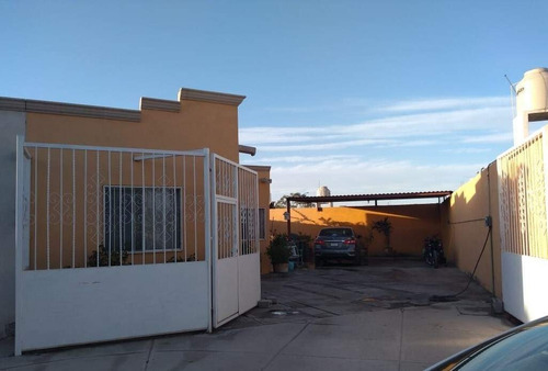 Imagen 1 de 11 de Excelente Casa En Venta