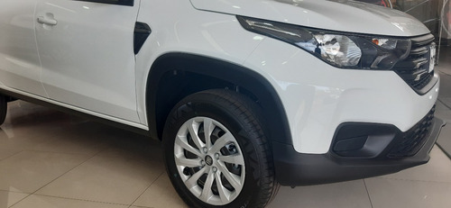 Imagen 5 de 16 de Fiat Strada Freedom 1.4 Doble Cabina