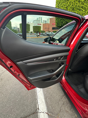 Mazda Mazda 3 2.5T Signature Hatchback At