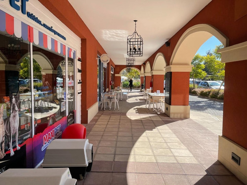 Imagen 11 de 30 de Locales En Venta Con Y Sin Renta En Pueblo Caamaño, Pilar