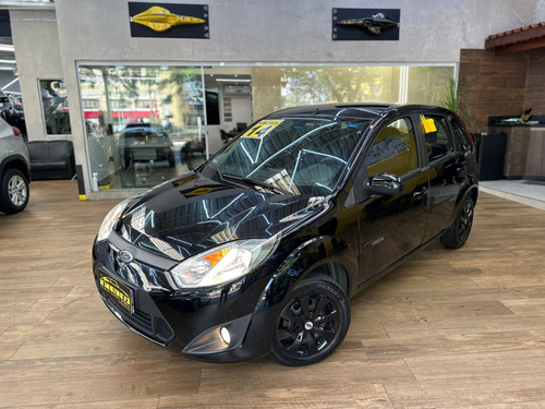 Ford Fiesta 1.0 ROCAM HATCH 8V FLEX 4P MANUAL