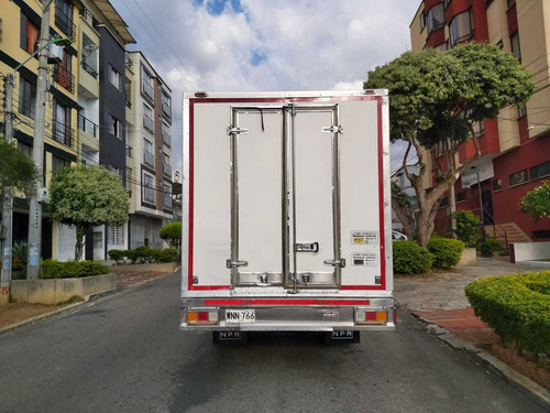 Chevrolet Npr Luxry