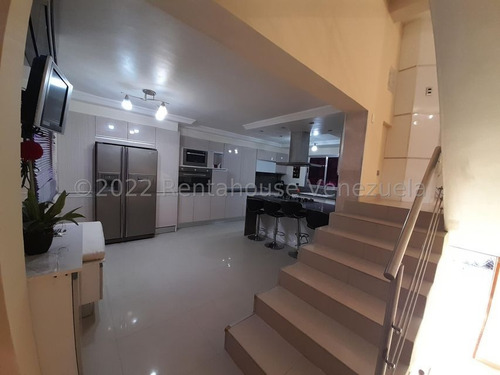 Imagen 11 de 15 de Eloisa Mejia Rentahouse Vende Townhouse En Agua Blanca Valencia 22-18153