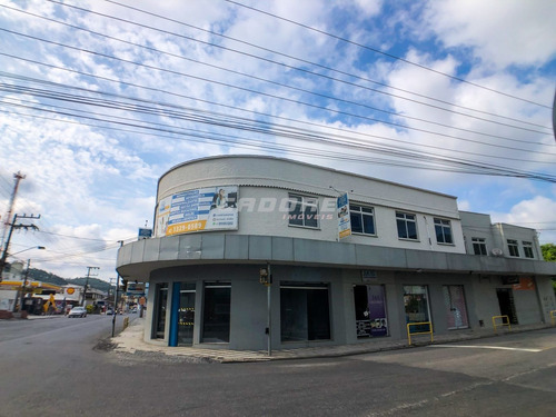 Imagem 1 de 7 de Apartamento 01 Dormitório - 3050879l