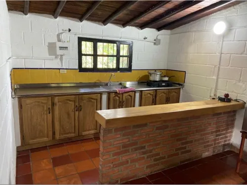 Se Vende Finca En Rionegro Vda Las Cuchillas Área Lote 7397 M2 Negocia