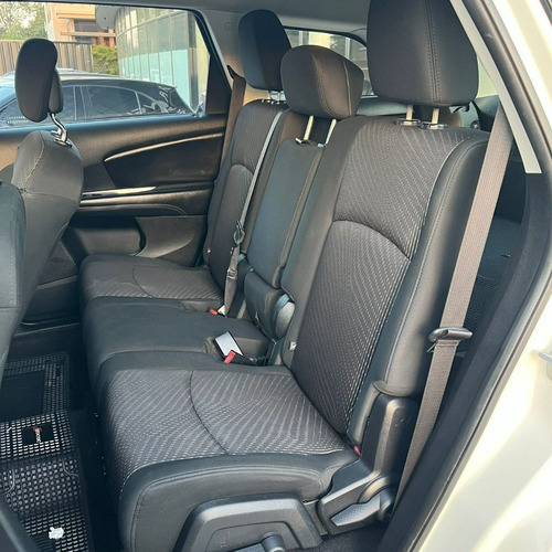Imagen 14 de 19 de Dodge Journey 2.4 Se 170cv Atx