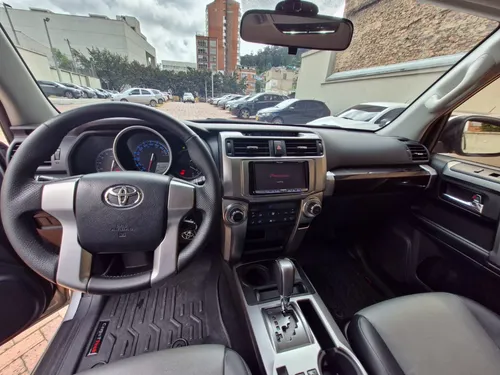 Toyota 4Runner 4.0 Sr5