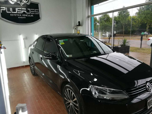 Volkswagen Vento 2.5 Luxury 170cv 2012