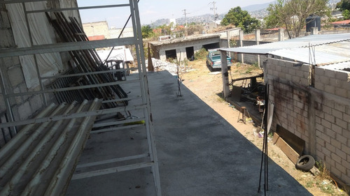 Casa En Venta Como Terreno En Temixco Morelos Con 2 Accesorias