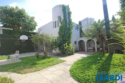Imagem 1 de 15 de Sobrado - Alto De Pinheiros - Sp - 580522