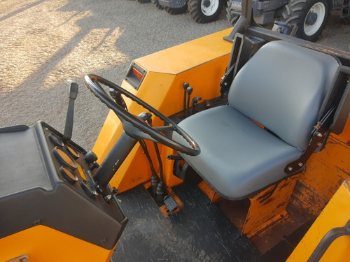 Imagem 7 de 7 de Trator Valmet 1180 4x4 .