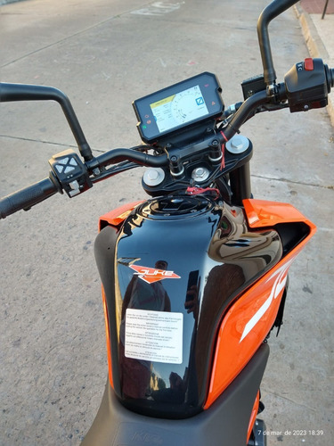 Imagen 13 de 18 de Ktm Duke 390