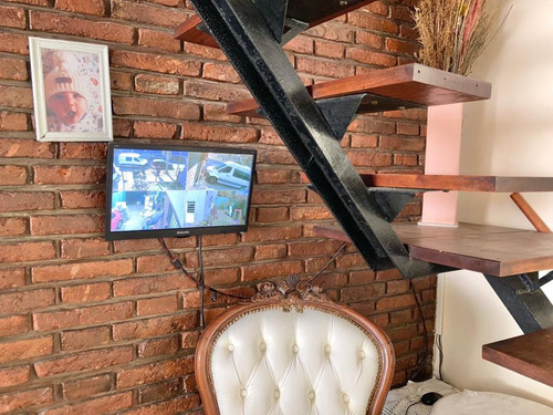 Venta De Casa Más Departamento Tres Ambientes