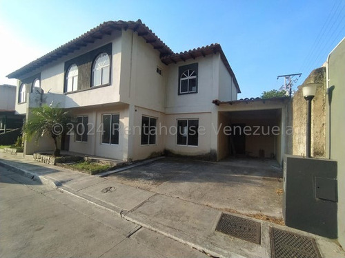 Bellisimo Y Amplio Townhouse De Oportunidad San Diego S.c #24-23080